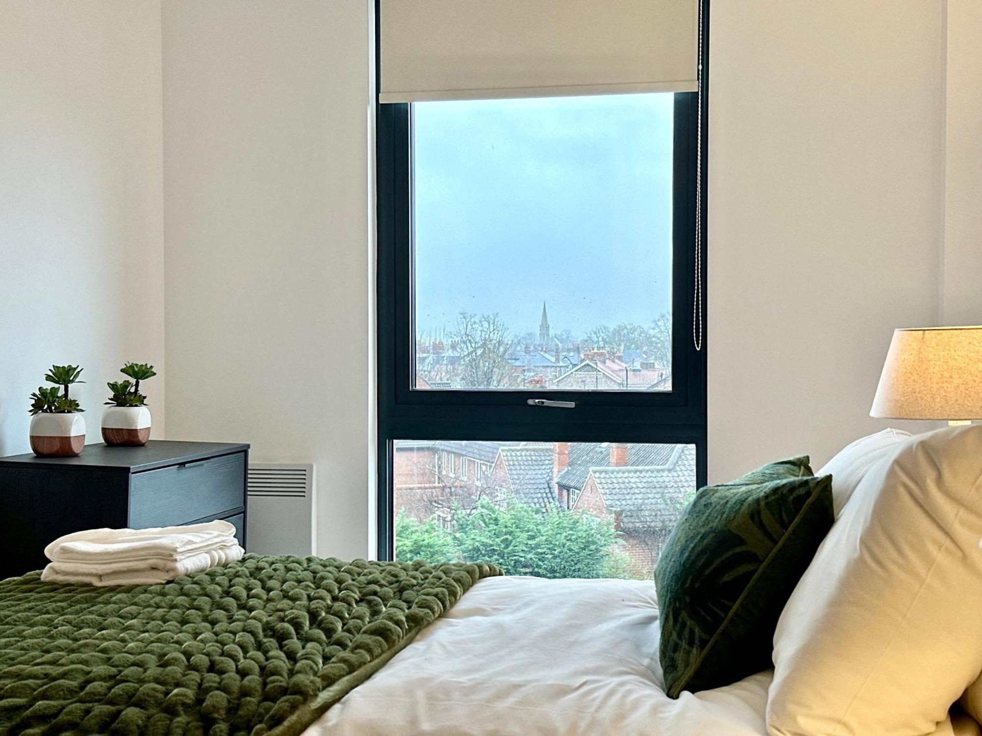 56 Citygate Apartment